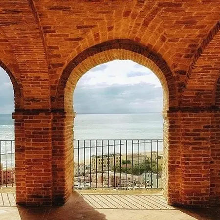 Antonella A Due Passi Dal Centro E Dal Mare Grottammare