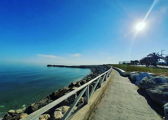 Antonella A Due Passi Dal Centro E Dal Mare * Grottammare