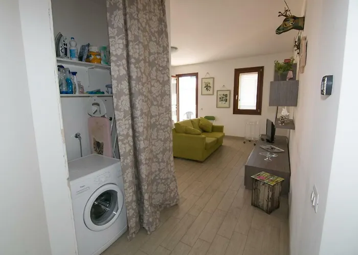 Antonella A Due Passi Dal Centro E Dal Mare *